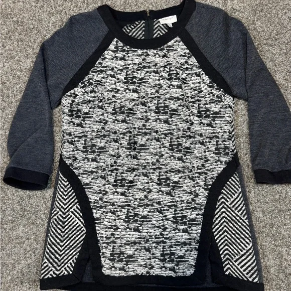 Harlyn Anthro Stylish Black and Gray Women's Top - Picture 2 of 4